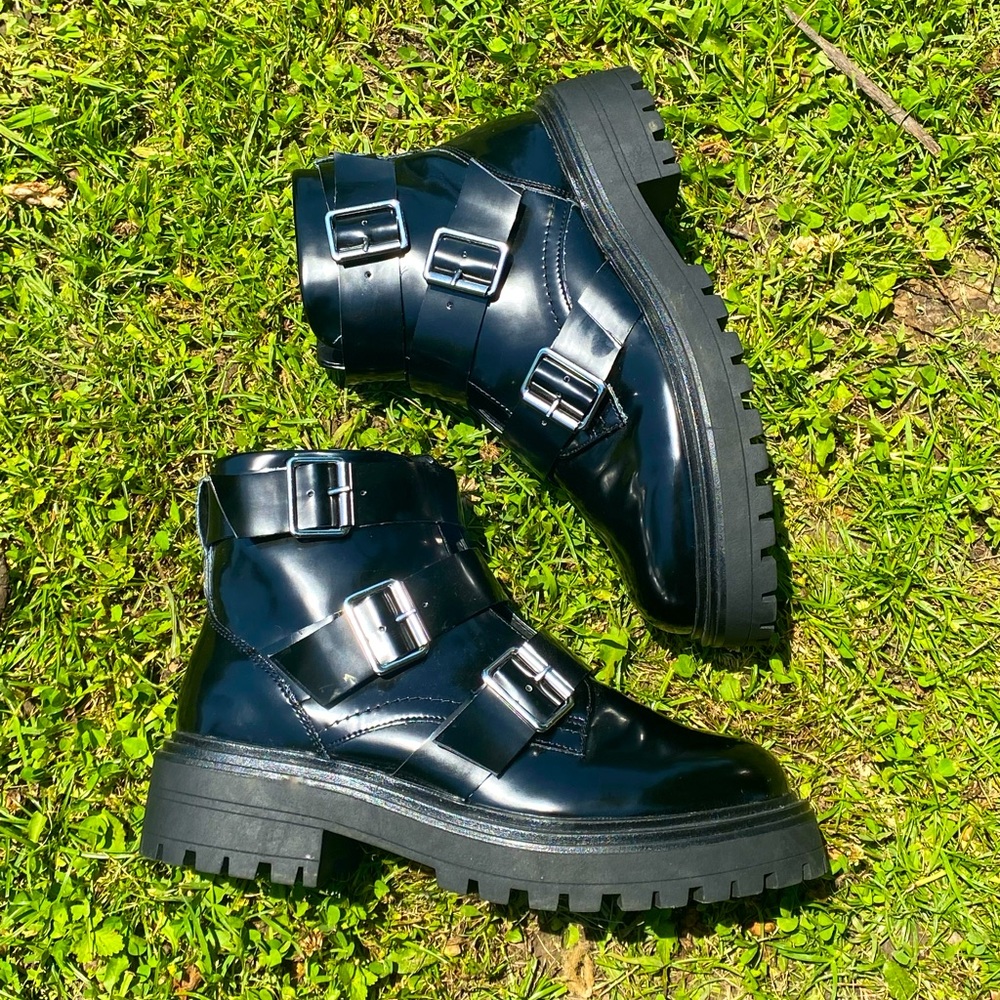 Size 8 ASOS buckle biker boots